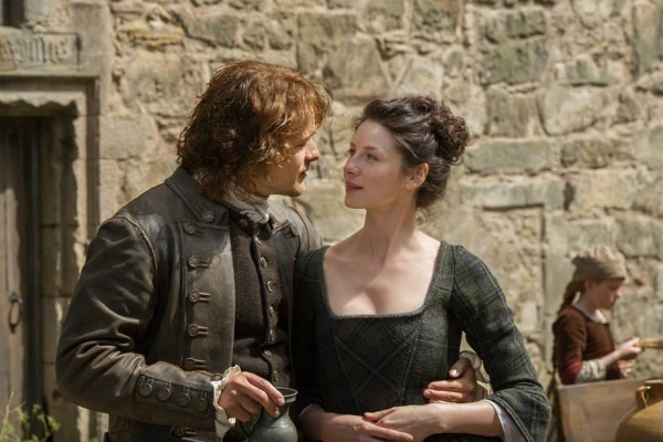 Jamie and Claire Fraser in Lallybroch on Outlander