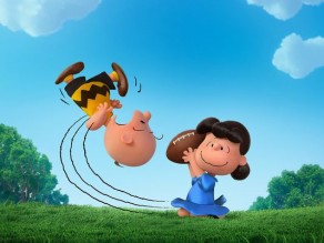 lucy-charlie-brown-football